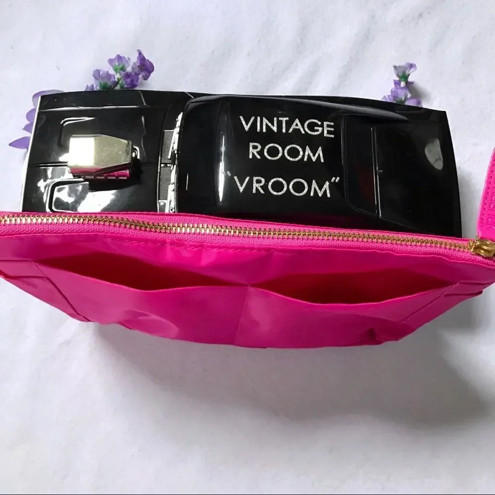 Sonia Kashuk NWOT Pink Makeup Bag